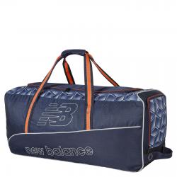 New Balance DC580 Junior Wheelie Cricket Bag New Balance DC580 Junior Wheelie Cricket Bag