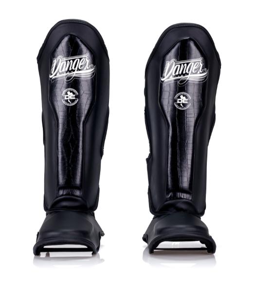 Danger Evolution Deluxe Shinguard