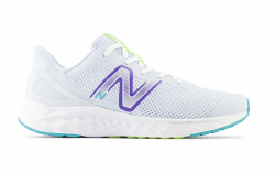 New Balance FF Arishi V4 | Kids | White Purple